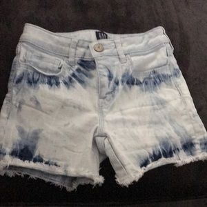 Girl’s Tye Dye shorts